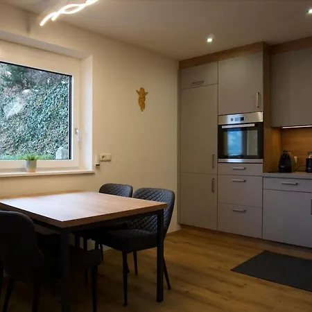 アパート Wiesenblick Mils Mils (Innsbruck-Land)